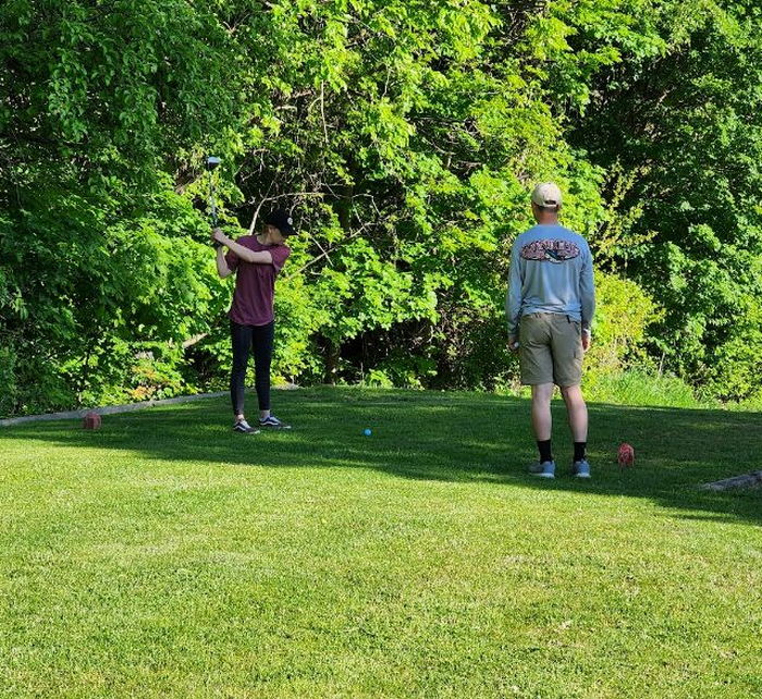 Sherwood On the Hill Golf & Motel - Web Listing (newer photo)